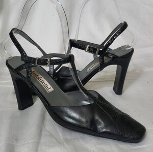 VINTAGE Stefani Strappy Black Heels